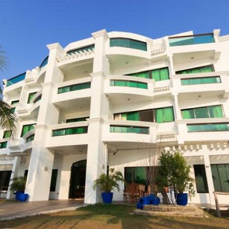 Vitalis White Sands Otel Santiago  Dış mekan fotoğraf