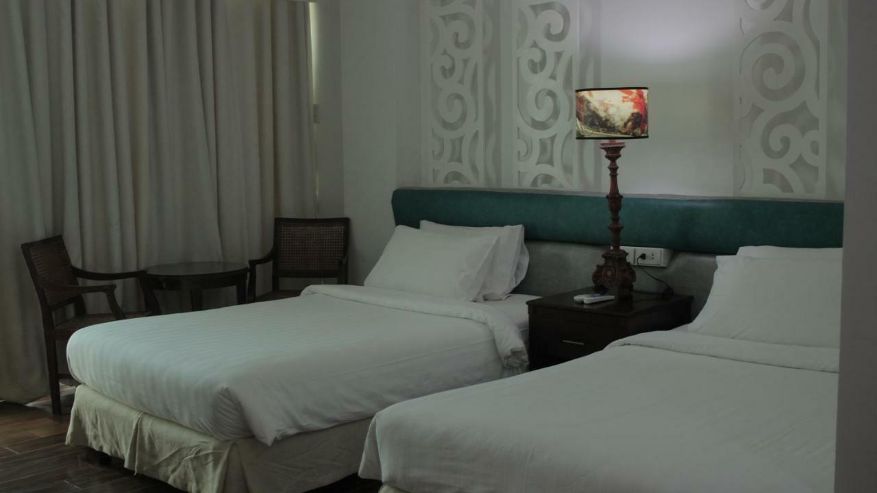 Vitalis White Sands Otel Santiago  Dış mekan fotoğraf